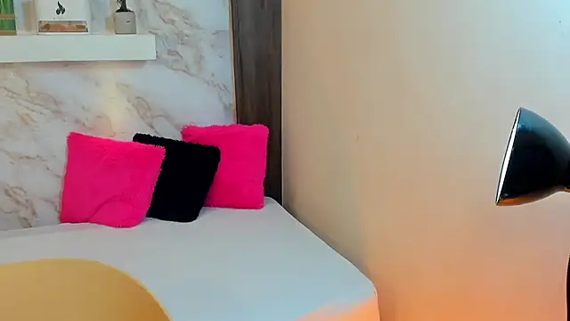 AmyBarton02 online show from January 13, 7:40 pm