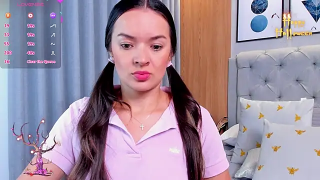 lennabell online show from October 7, 4:11 pm