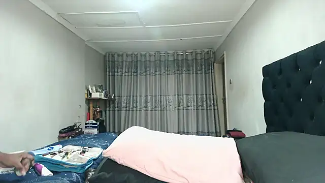 Indianmayaxoxo online show from January 14, 2:11 pm