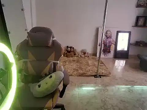 mandy berrys online show from April 18, 1:35 pm