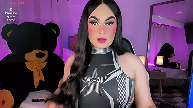 alexia mattel online show from November 22, 7:05 pm