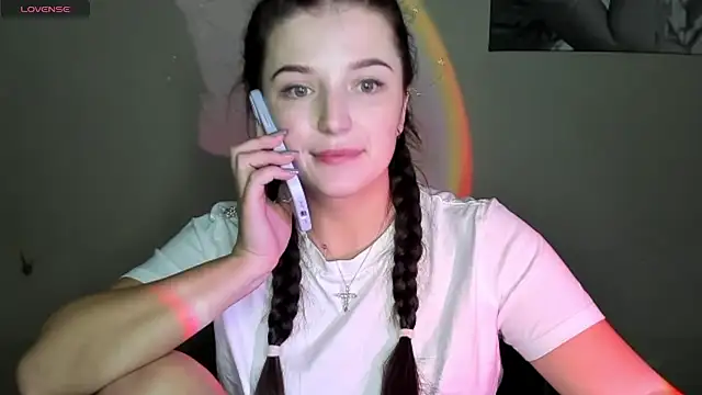 EvaaMillerr99 online show from December 2, 8:48 am