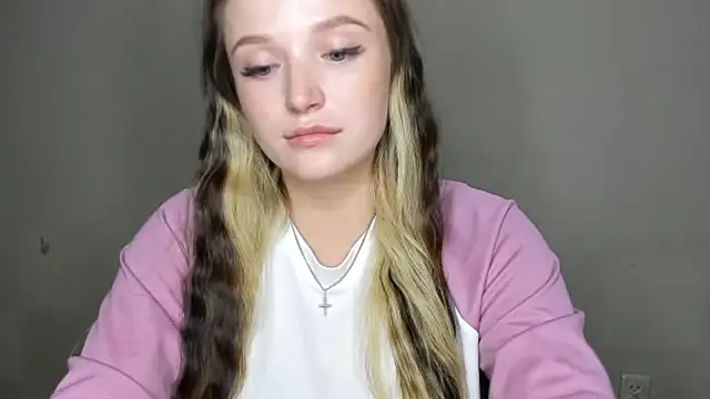 EvaaMillerr99 online show from November 3, 8:46 pm