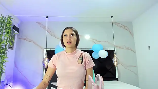 AngelaaCute  online show from September 24, 12:37 pm