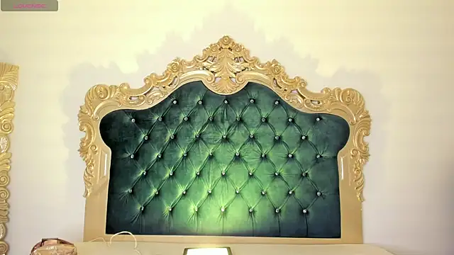 Ari sunshine  online show from November 7, 3:12 am