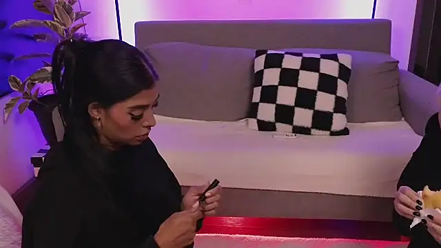 jane hart  online show from November 29, 12:58 am