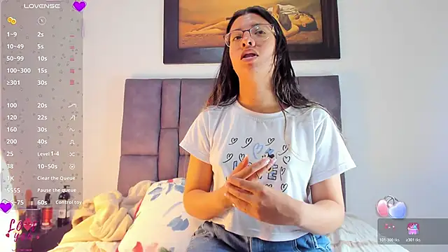 Vahiolet smith online show from March 11, 3:11 am