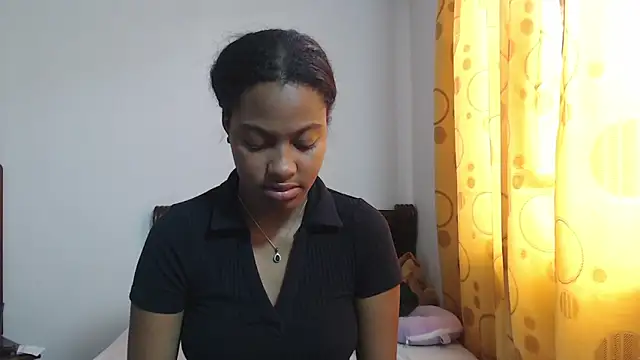 StormiHills online show from November 19, 6:41 pm