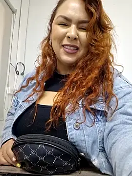 Snapshot of doctora-danna chatting on October 21, 1:26 pm doctora-danna online show from October 21, 1:26 pm
