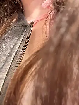 Peachy Dream online show from April 10, 4:24 pm