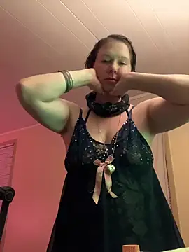 CUMFOREVERY1nTitTiES2 online show from February 3, 1:38 am