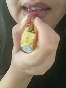 yassminsexy22 online show from November 7, 11:49 am