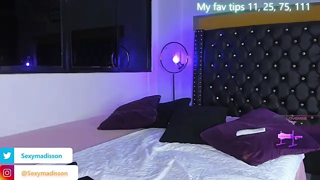 MADISSONLOVE  online show from September 11, 3:40 am