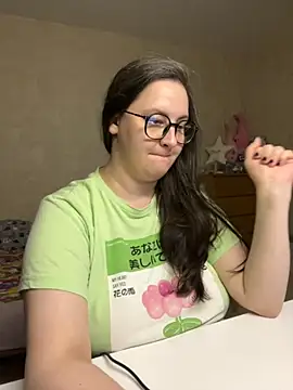 hungry1bunny online show from September 11, 9:04 pm