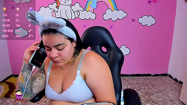 Sharon hils online show from March 2, 6:36 pm