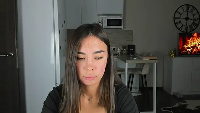 nilliluv online show from October 12, 1:30 am