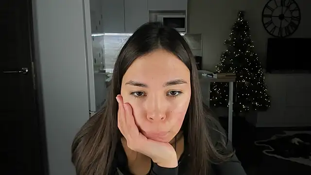 nilliluv online show from January 11, 4:56 pm