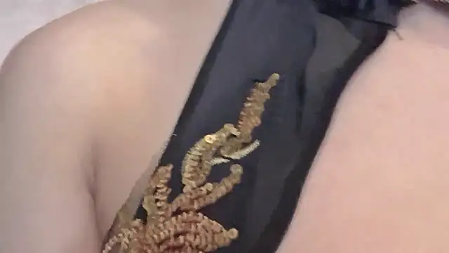 -XunMengLong- online show from November 28, 6:33 pm