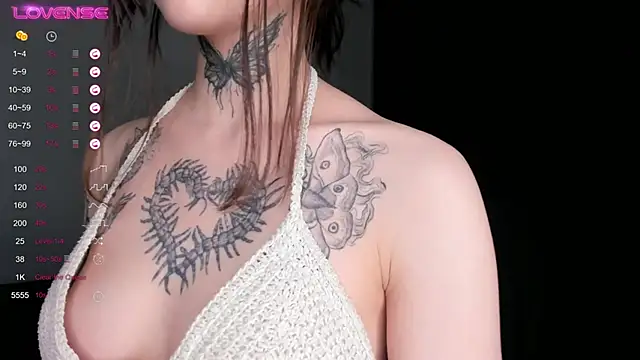 Dark Ester online show from October 1, 2:22 pm