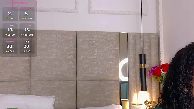 Lola King online show from March 30, 4:34 am