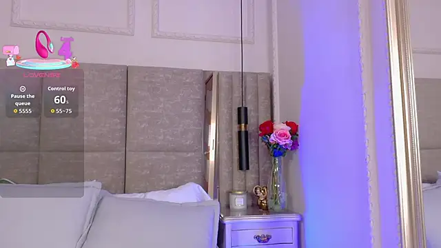 Lola King online show from March 25, 3:34 am