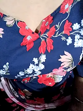 Beautyy38 online show from November 18, 3:51 am