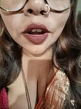 Beautyy38 online show from August 7, 2:18 am
