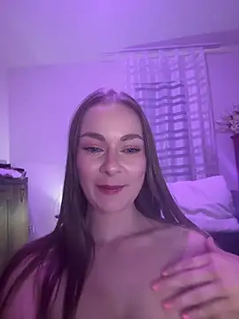 Snapshot of Joanachupa chatting on October 6, 10:03 pm Joanachupa online show from October 6, 10:03 pm
