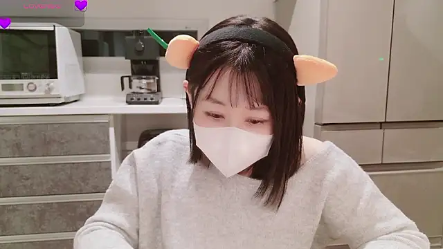 Mamu Mamu  online show from January 11, 11:15 am