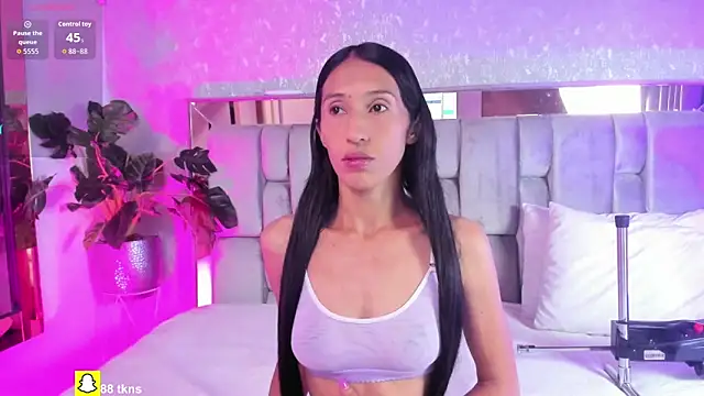 RoseTaylor   online show from April 10, 1:06 pm