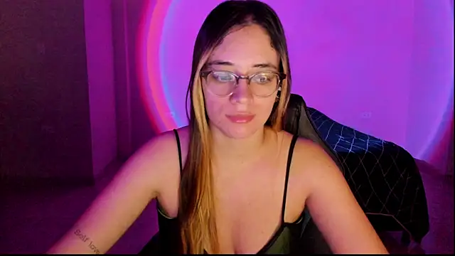 atenas 05  online show from October 3, 9:25 am