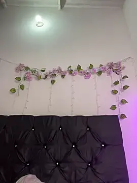 alisson carolina73 online show from February 4, 2:36 am