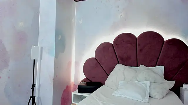 Carohorny4u online show from February 17, 8:41 pm