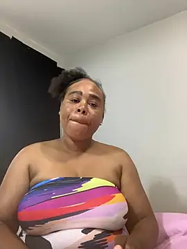 sexxycandyred online show from July 2, 9:32 pm