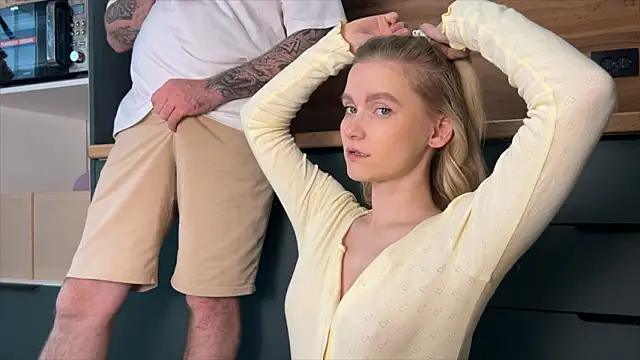 Adelovenick online show from March 4, 10:11 am