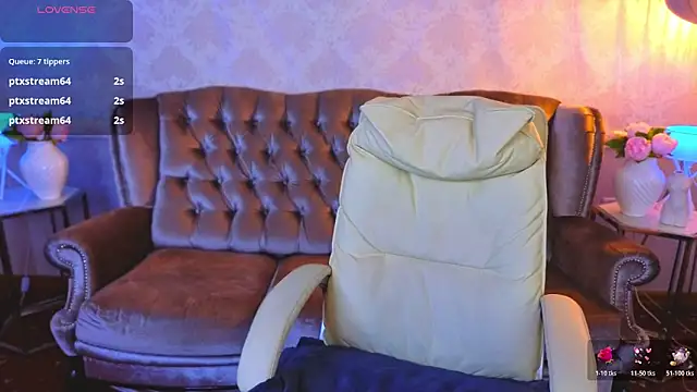 Daisy Delight online show from February 3, 1:05 am