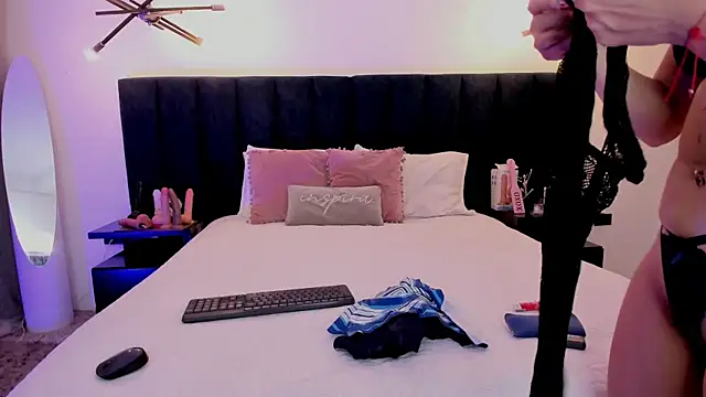 susyy7 online show from October 21, 3:43 am