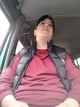 larylary6969 online show from October 28, 9:15 am