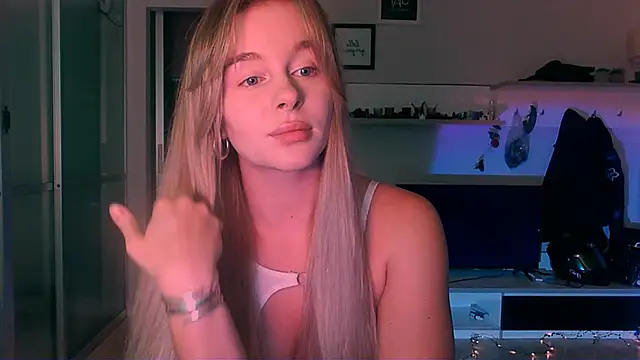 Eva Jaya online show from September 19, 1:10 pm