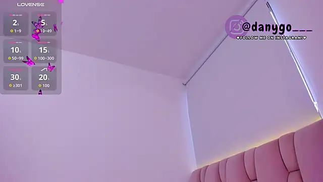 ZarianaEvanz online show from September 23, 9:24 pm