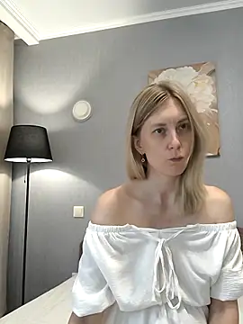 AvelinaLeoni online show from September 9, 5:29 am