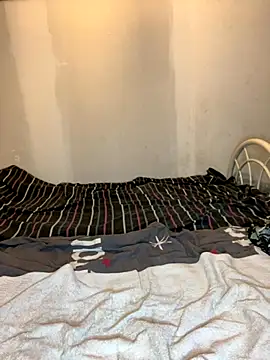 ladoucedu34 online show from November 2, 3:48 pm