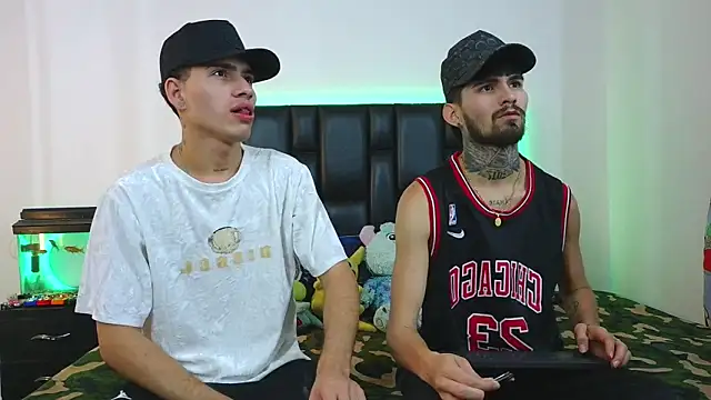 Brutal Sex Fucking online show from April 11, 3:45 am