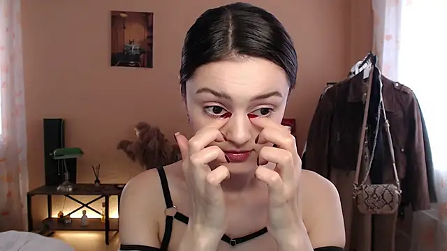 CuteRuby99 online show from July 18, 9:23 am