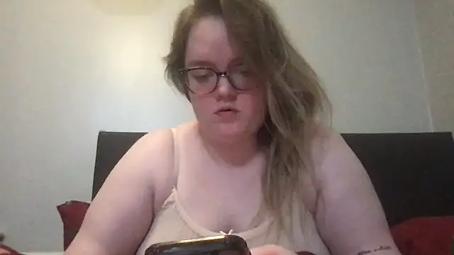 honeyyy24 online show from November 14, 10:54 pm