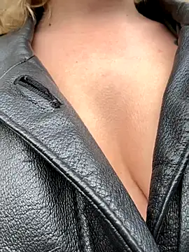 Milkyy wway online show from September 18, 7:18 am