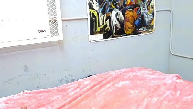 CaramelDelux27 online show from September 17, 3:37 am