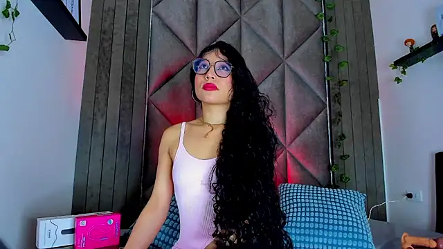 BriaConner  online show from March 23, 1:23 am