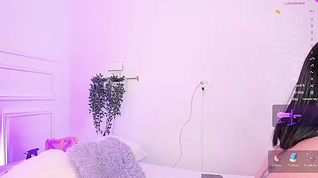 sherylgrey online show from November 28, 11:52 pm