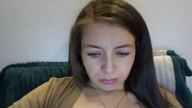  isaabellaa online show from April 18, 1:52 am